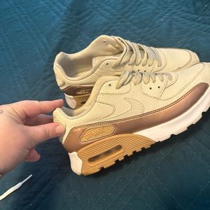Size 7 Nike air maxes rose gold